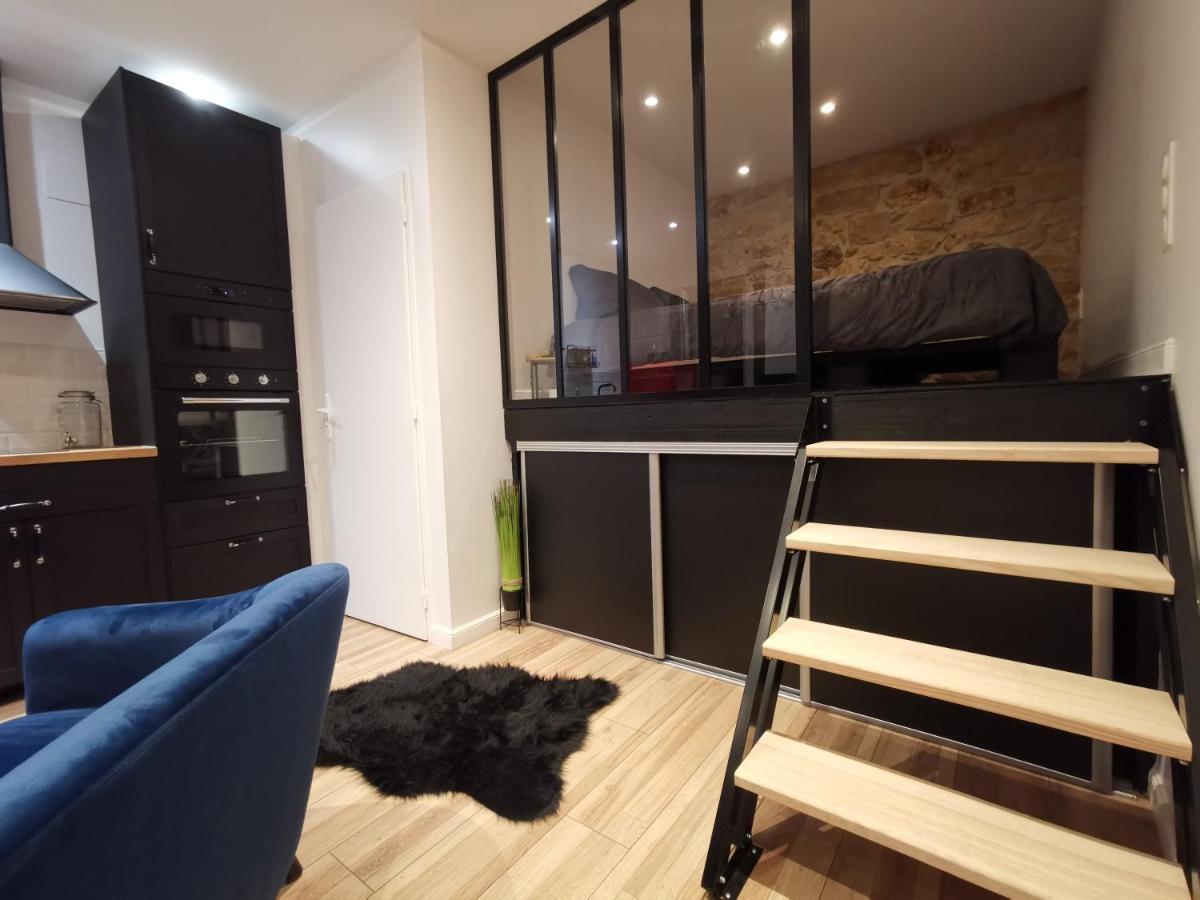 Studio Atypique Immeuble De 1820 Fumel Luaran gambar