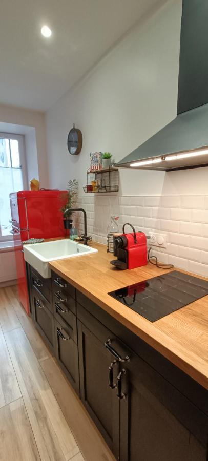 Studio Atypique Immeuble De 1820 Fumel Luaran gambar